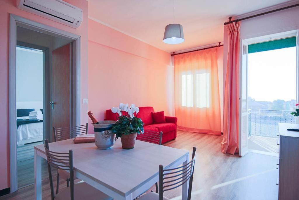Residence Riviera Mare Pietra Ligure Eksteriør bilde